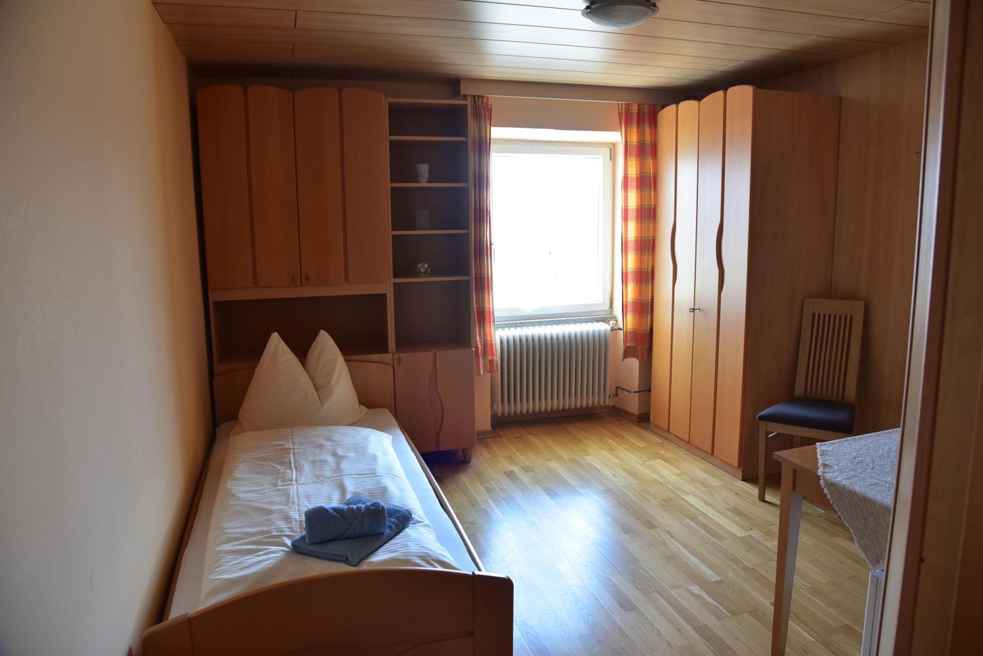 Stiftsgasthof Hochburg Dış mekan fotoğraf